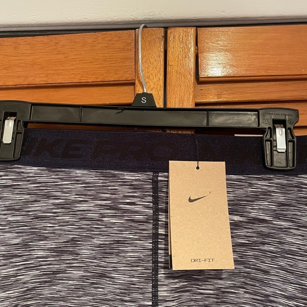 Nike Pro Women’s 3” Dri-Fit Navy Blue Spacedye Spandex Shorts Sz S NWT - Picture 2 of 6